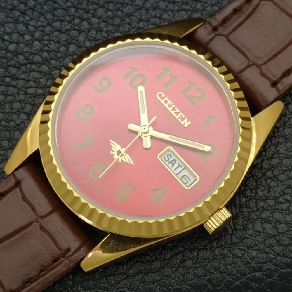 Vintage 1977 Citizen Automatic Mens Gold Watch W/daydate & Red accents - Picture 6 of 8